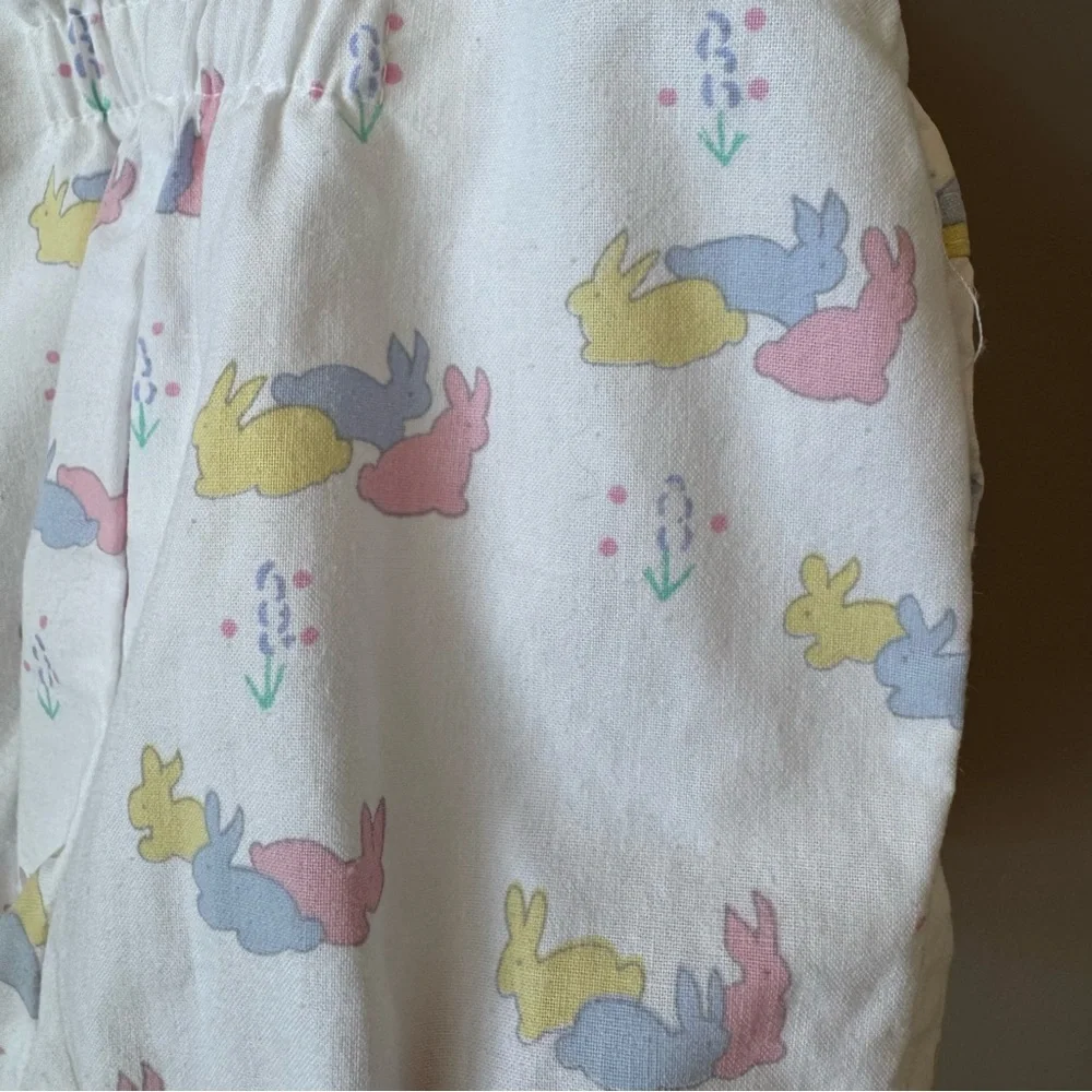 Vintage Osh‎ Kosh B’Gosh Baby Bunny Rabbit Print Short Overalls 12 months